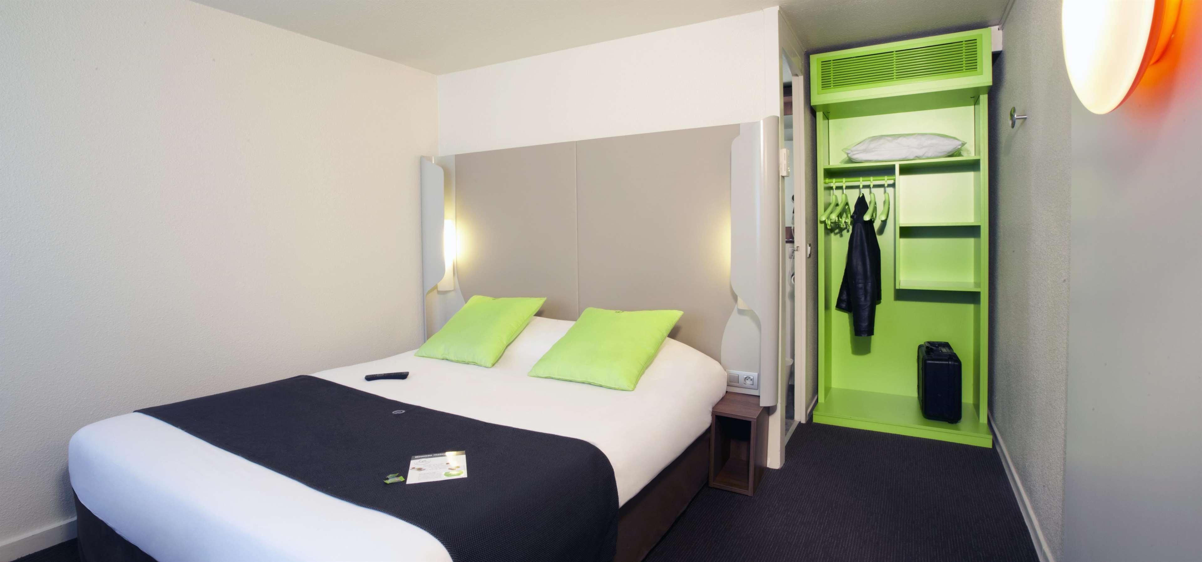 Campanile Brest - Gouesnou Aeroport Hotel Værelse billede